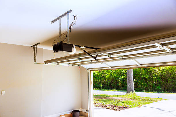 Top rated local Garage Door Panel Replacement specialists in Cranston, RI